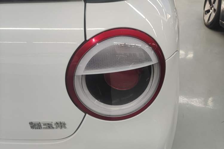 Used CHANGAN NEVO Lumin 2022 210km Sweet Edition Exterior 3