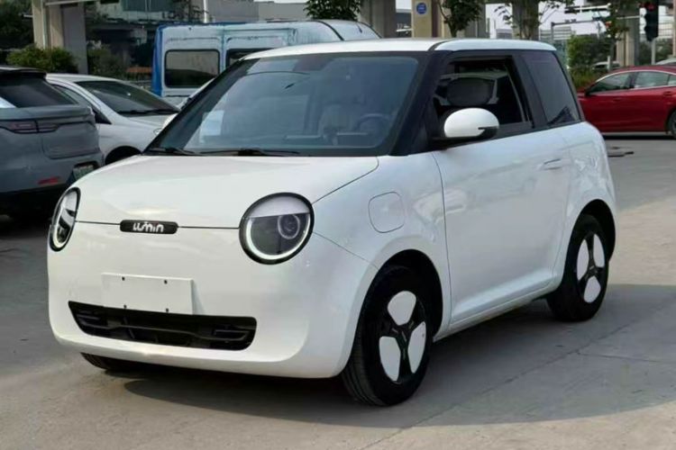 Used CHANGAN NEVO Lumin 2022 155 km – Refreshingly Sweet Edition Exterior 3