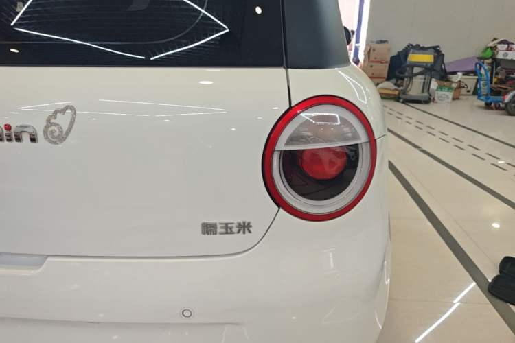 Used CHANGAN NEVO Lumin 2022 155 km – Refreshingly Sweet Edition Exterior 3