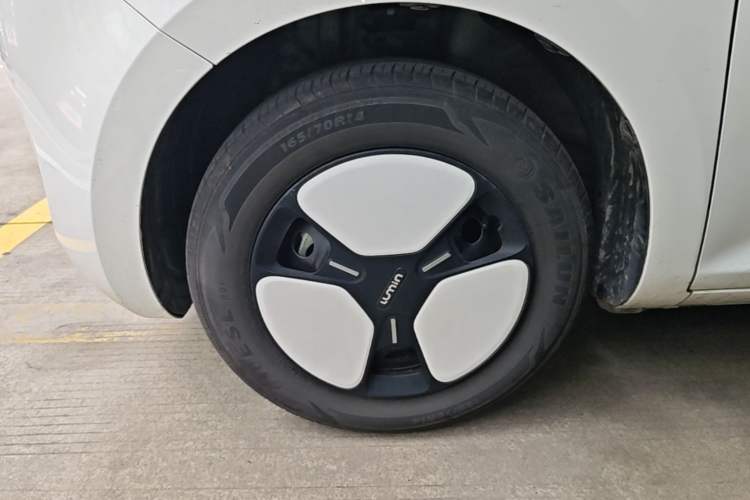 Used CHANGAN NEVO Lumin 2022 210km Sweet Edition Exterior 4