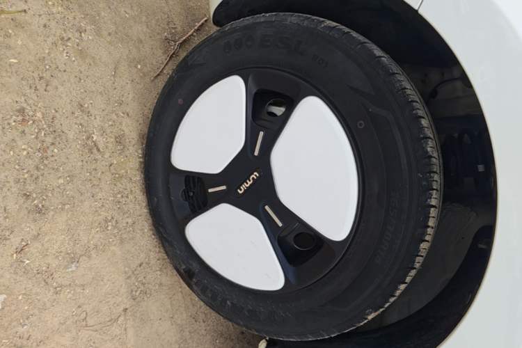 Used CHANGAN NEVO Lumin 2022 155 km – Refreshingly Sweet Edition Exterior 4