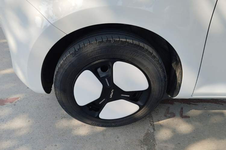 Used CHANGAN NEVO Lumin 2022 210km Sweet Edition Exterior 4