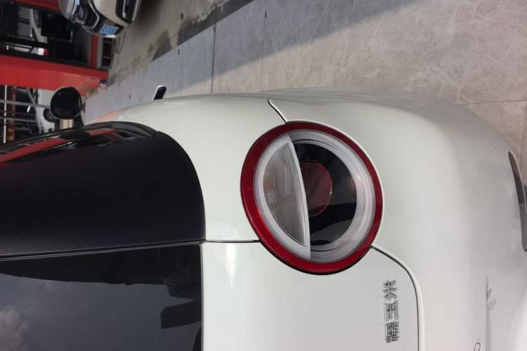 Used CHANGAN NEVO Lumin 2022 210km Sweet Edition Exterior 4