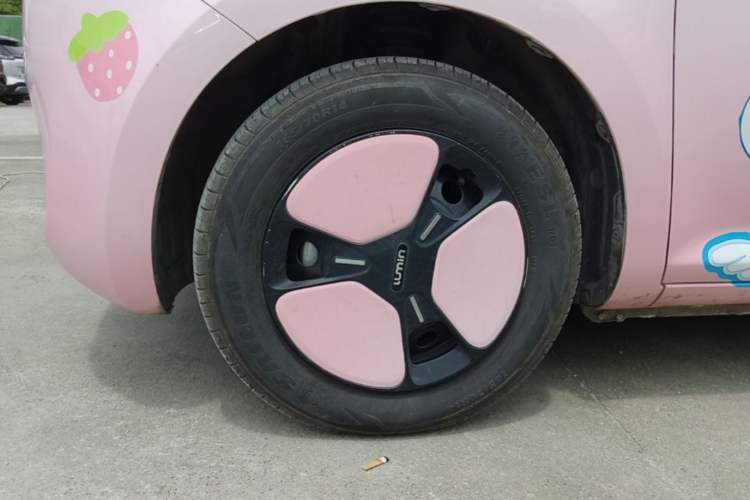 Used CHANGAN NEVO Lumin 2022 210km Sweet Edition Exterior 4