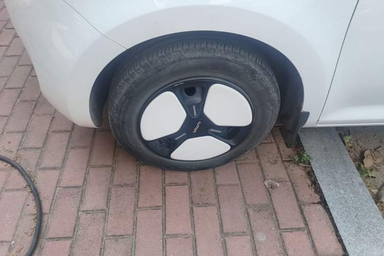 Used CHANGAN NEVO Lumin 2022 155 km – Refreshingly Sweet Edition Exterior 4