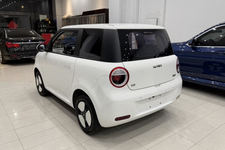 Used CHANGAN NEVO Lumin 2022 301km Honey-Sweet Version Exterior 5