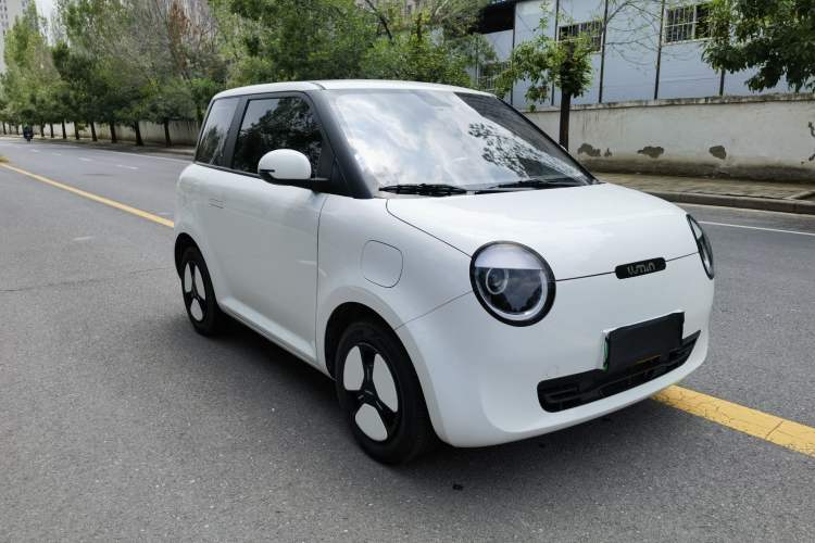 Used CHANGAN NEVO Lumin 2022 155 km – Refreshingly Sweet Edition Exterior 5