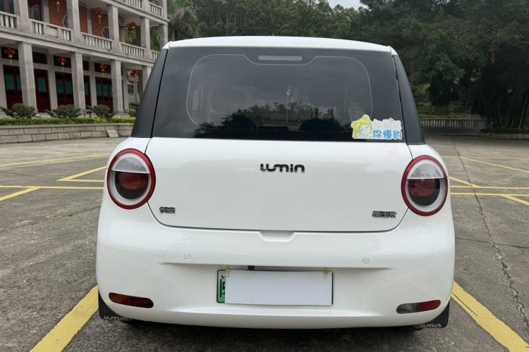 Used CHANGAN NEVO Lumin 2022 301km Honey-Sweet Version Exterior 5