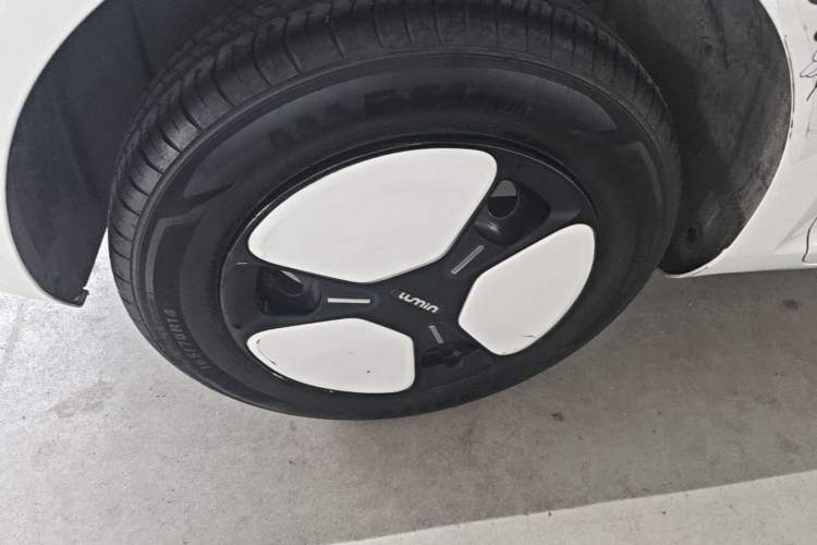 Used CHANGAN NEVO Lumin 2022 210km Sweet Edition Exterior 5