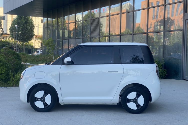 Used CHANGAN NEVO Lumin 2022 155 km – Refreshingly Sweet Edition Exterior 5