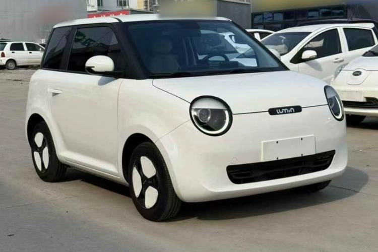 Used CHANGAN NEVO Lumin 2022 155 km – Refreshingly Sweet Edition Exterior 5