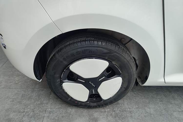 Used CHANGAN NEVO Lumin 2022 210km Sweet Edition Exterior 5