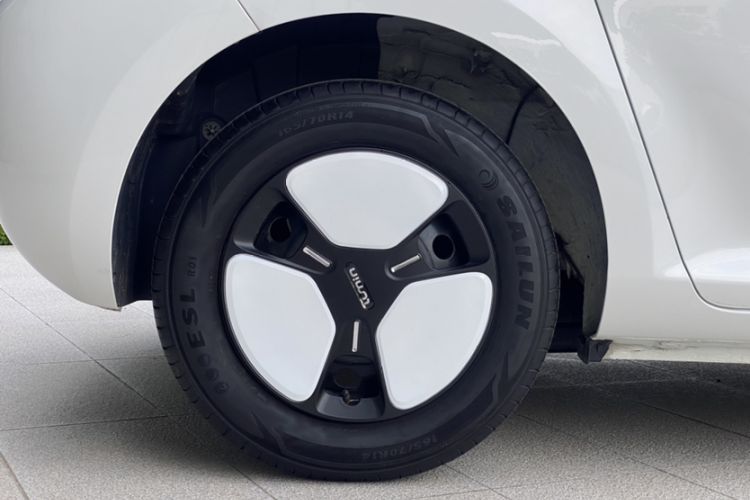 Used CHANGAN NEVO Lumin 2022 155 km – Refreshingly Sweet Edition Exterior 5