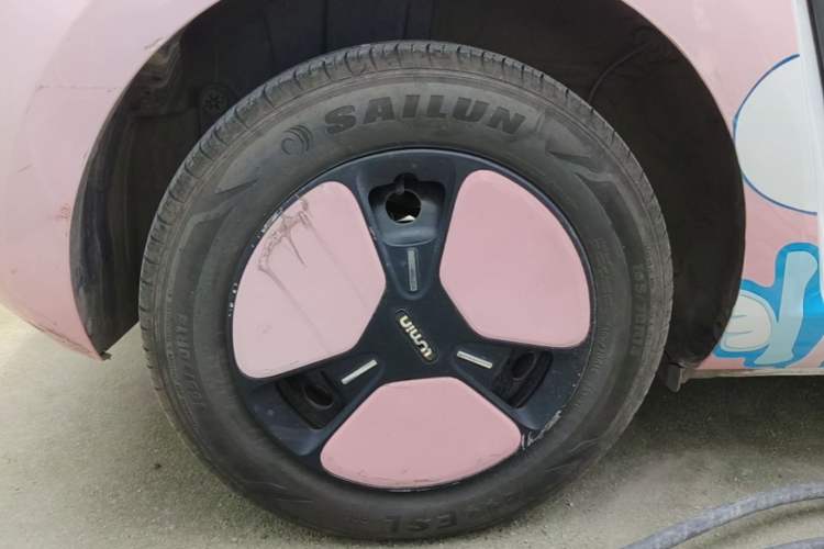 Used CHANGAN NEVO Lumin 2022 210km Sweet Edition Exterior 5