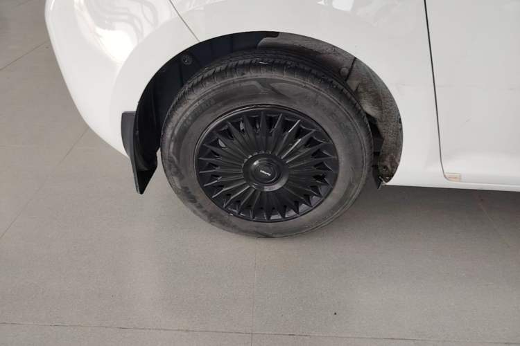 Used CHANGAN NEVO Lumin 2022 155 km – Refreshingly Sweet Edition Exterior 5