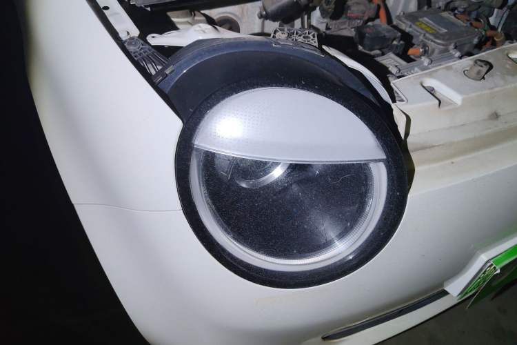 Used CHANGAN NEVO Lumin 2022 210km Sweet Edition Exterior 6