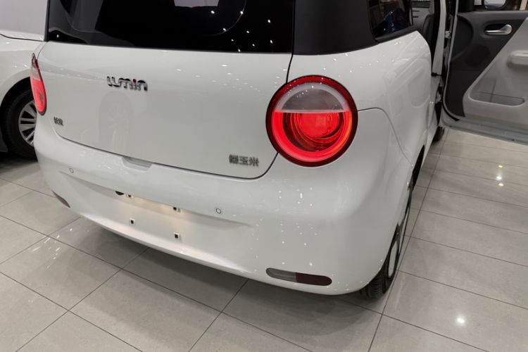 Used CHANGAN NEVO Lumin 2022 301km Honey-Sweet Version Exterior 7