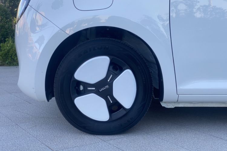 Used CHANGAN NEVO Lumin 2022 155 km – Refreshingly Sweet Edition Exterior 7