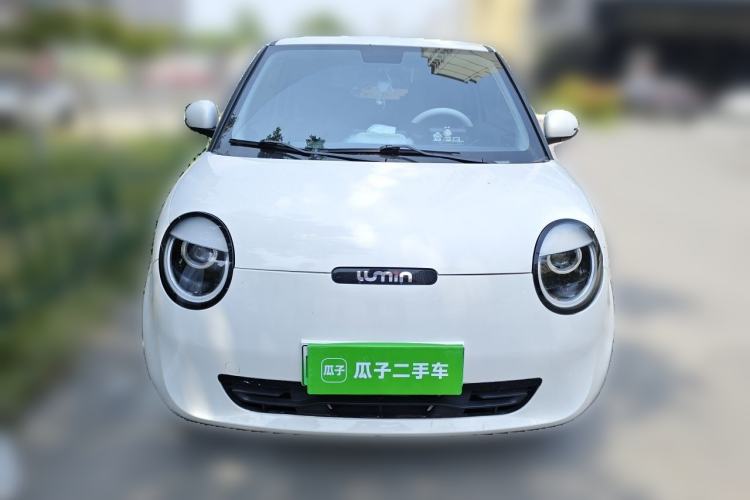 Used CHANGAN NEVO Lumin 2022 155 km – Refreshingly Sweet Edition Front