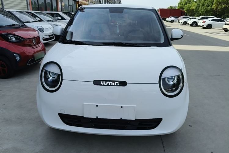 Used CHANGAN NEVO Lumin 2022 155 km – Refreshingly Sweet Edition Front