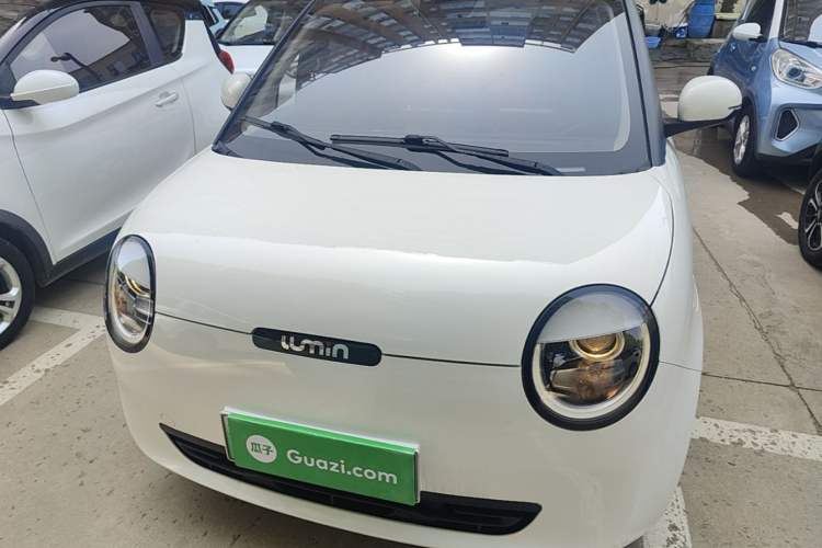 Used CHANGAN NEVO Lumin 2022 155 km – Refreshingly Sweet Edition Front
