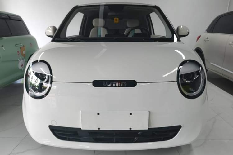 Used CHANGAN NEVO Lumin 2022 155 km – Refreshingly Sweet Edition Front