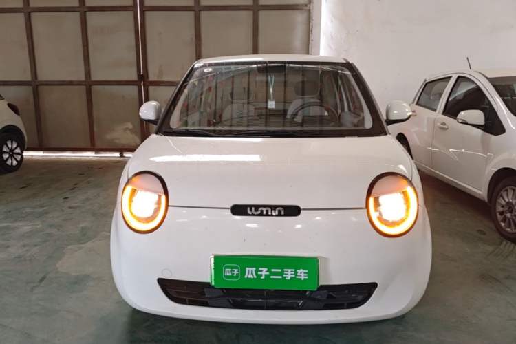 Used CHANGAN NEVO Lumin 2022 155 km – Refreshingly Sweet Edition Front