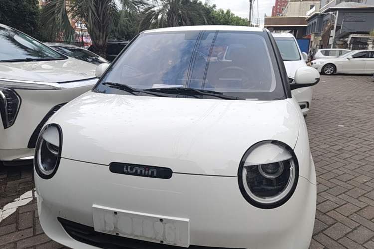 Used CHANGAN NEVO Lumin 2022 210km Sweet Edition Front