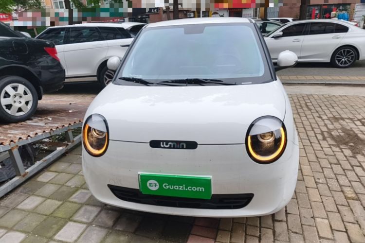 Used CHANGAN NEVO Lumin 2022 155 km – Refreshingly Sweet Edition Front
