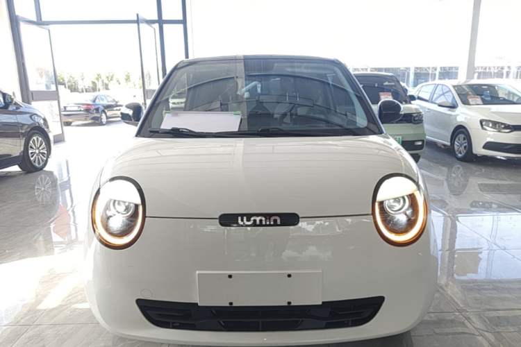 Used CHANGAN NEVO Lumin 2022 210km Sweet Edition Front