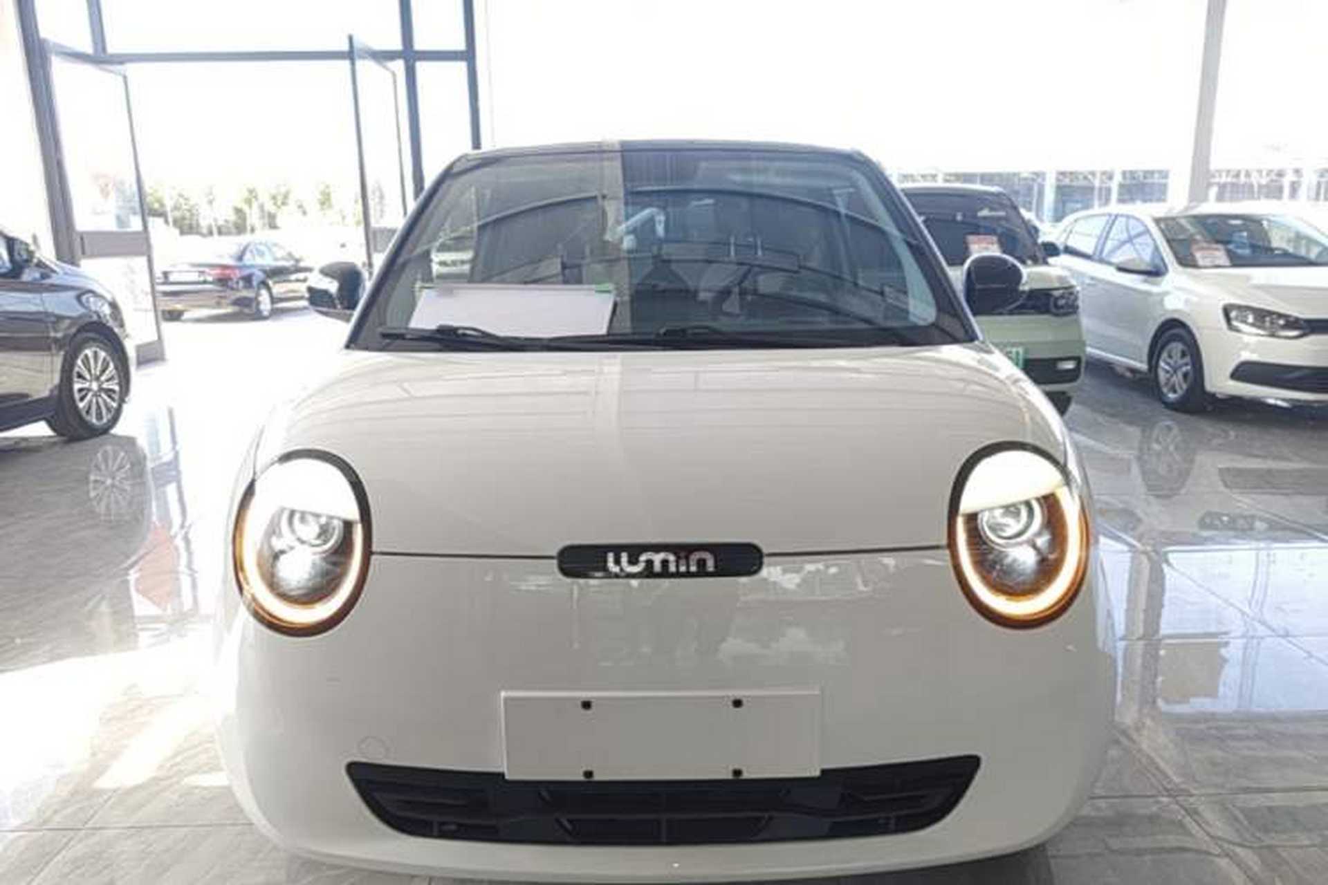 Used CHANGAN NEVO Lumin 2022 210km Sweet Edition Front