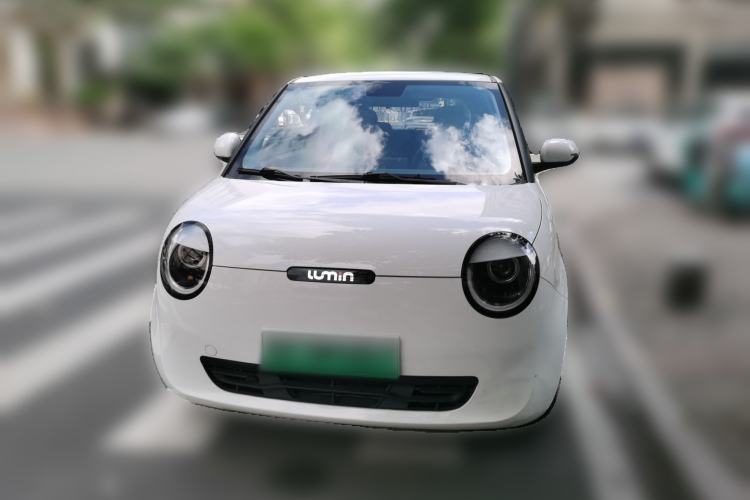 Used CHANGAN NEVO Lumin 2022 155 km – Refreshingly Sweet Edition Front