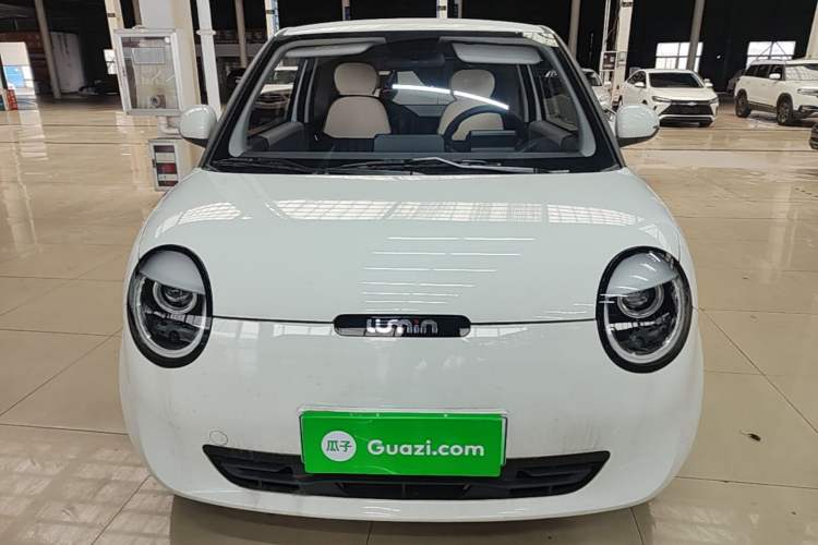 Used CHANGAN NEVO Lumin 2022 155 km – Refreshingly Sweet Edition Front