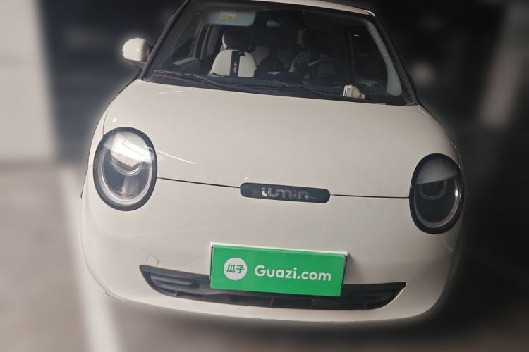 Used CHANGAN NEVO Lumin 2022 155 km – Refreshingly Sweet Edition Front