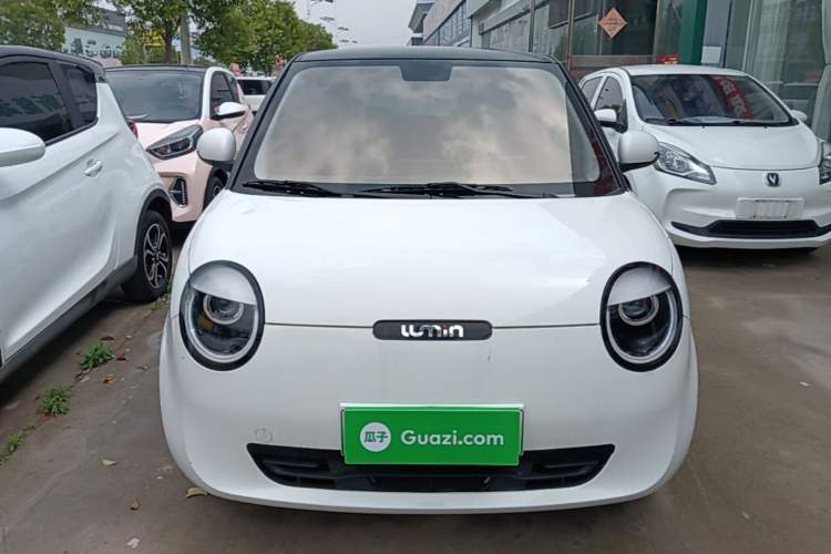 Used CHANGAN NEVO Lumin 2022 155 km – Refreshingly Sweet Edition Front