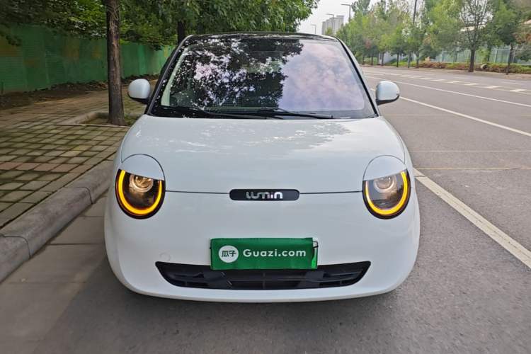 Used CHANGAN NEVO Lumin 2022 301km Honey-Sweet Version Front