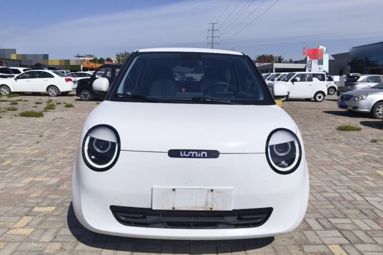 Used CHANGAN NEVO Lumin 2022 210km Sweet Edition Front