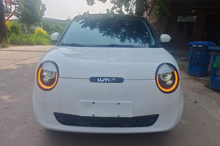 Used CHANGAN NEVO Lumin 2022 155 km – Refreshingly Sweet Edition Front