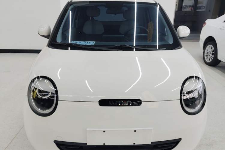 Used CHANGAN NEVO Lumin 2022 210km Sweet Edition Front