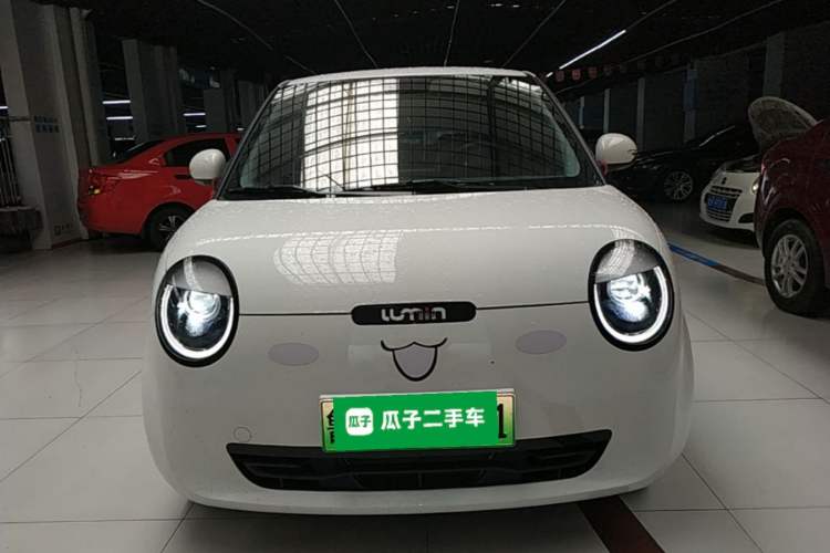 Used CHANGAN NEVO Lumin 2022 155 km – Refreshingly Sweet Edition Front