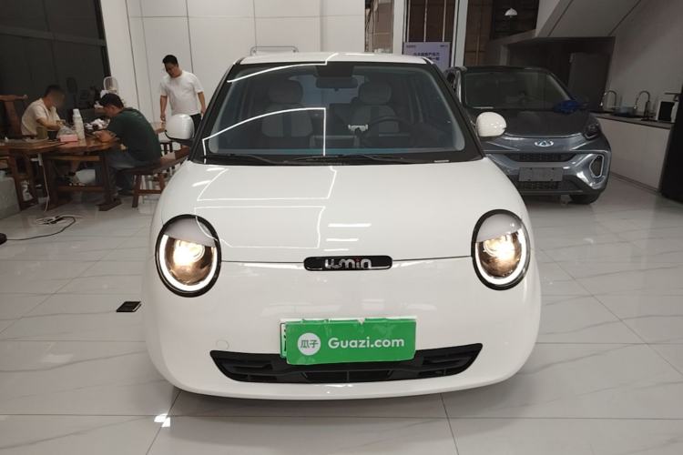 Used CHANGAN NEVO Lumin 2022 155 km – Refreshingly Sweet Edition Front