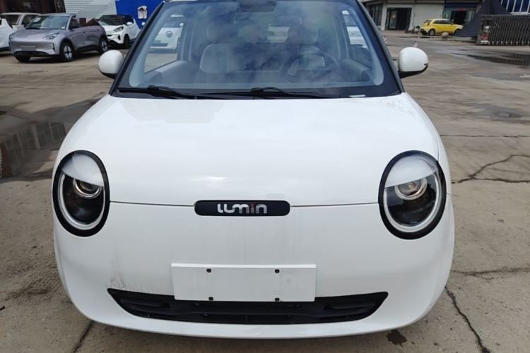 Used CHANGAN NEVO Lumin 2022 210km Sweet Edition Front