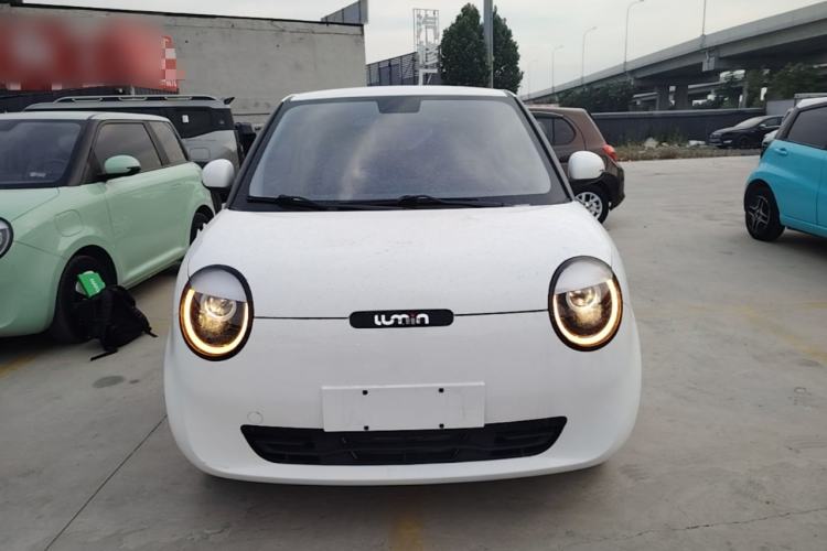 Used CHANGAN NEVO Lumin 2022 155 km – Refreshingly Sweet Edition Front