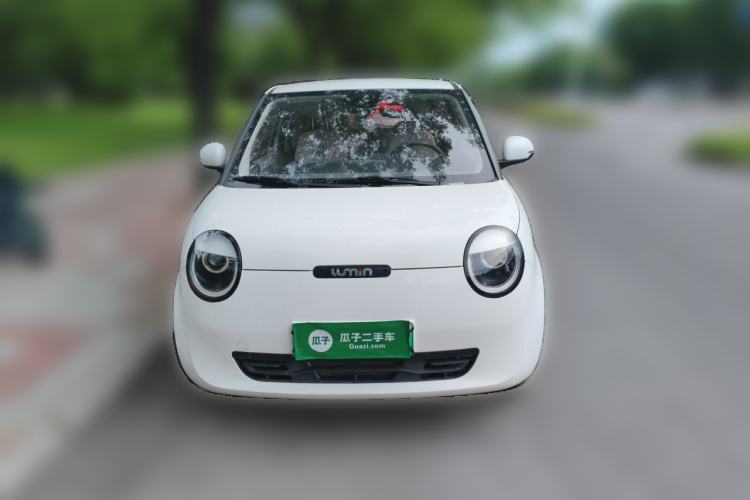 Used CHANGAN NEVO Lumin 2022 155 km – Refreshingly Sweet Edition Front