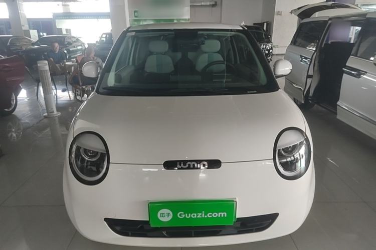 Used CHANGAN NEVO Lumin 2022 155 km – Refreshingly Sweet Edition Front