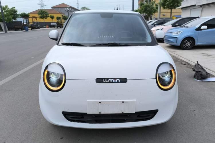 Used CHANGAN NEVO Lumin 2022 210km Sweet Edition Front