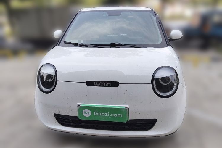Used CHANGAN NEVO Lumin 2022 301km Honey-Sweet Version Front
