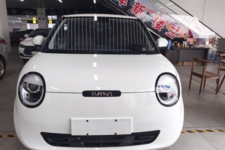 Used CHANGAN NEVO Lumin 2022 155 km – Refreshingly Sweet Edition Front