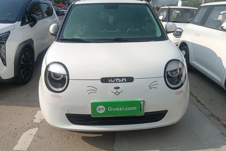Used CHANGAN NEVO Lumin 2022 155 km – Refreshingly Sweet Edition Front