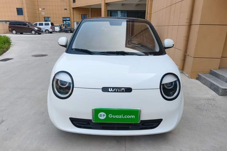 Used CHANGAN NEVO Lumin 2022 210km Sweet Edition Front